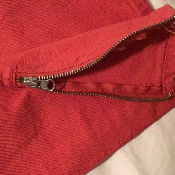 Capris - Picture 8 of 8